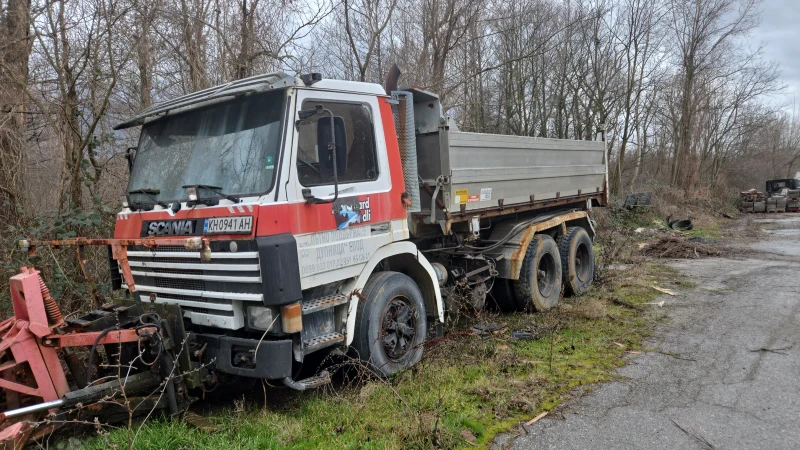 Scania 113 Самосвал тристрани, снимка 3 - Камиони - 53409256