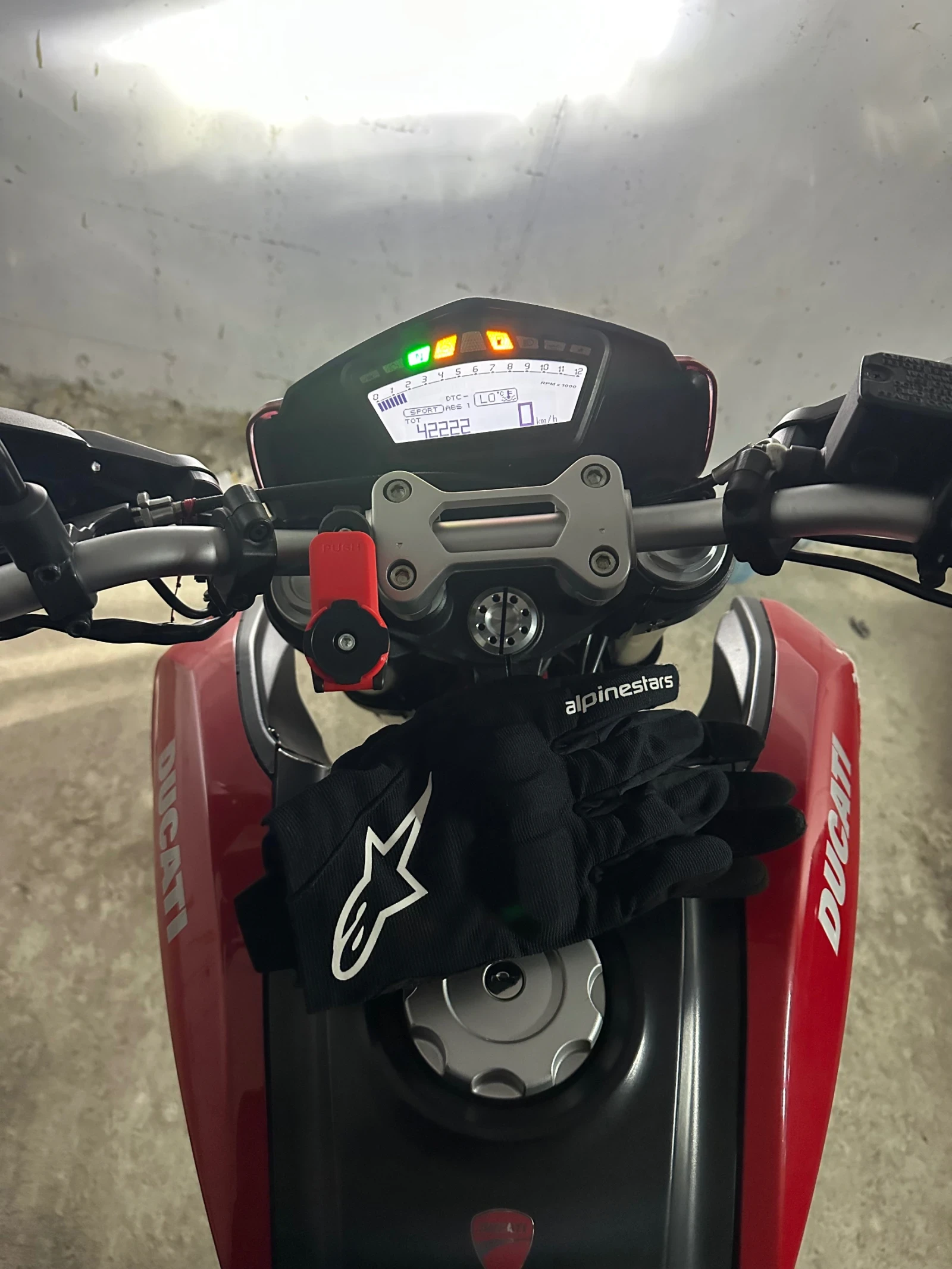 Ducati Hypermotard  | Mobile.bg   5