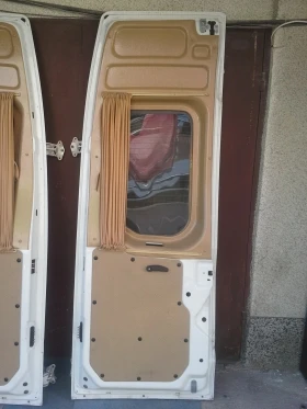 Задни врати Ивеко Дейли, снимка 2