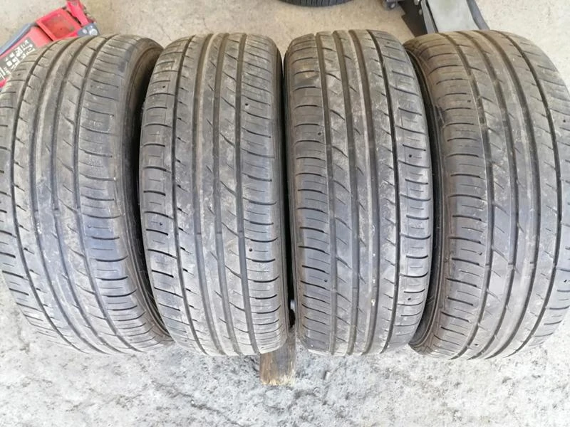 Гуми Летни 225/55R18, снимка 1 - Гуми и джанти - 29766994