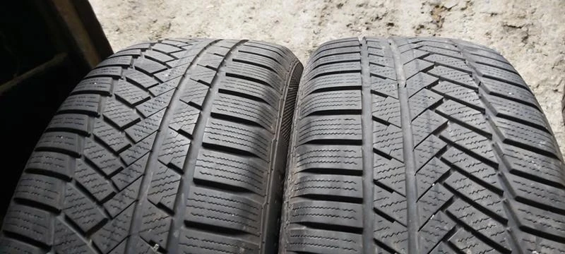 Гуми Зимни 255/55R18, снимка 3 - Гуми и джанти - 34707156