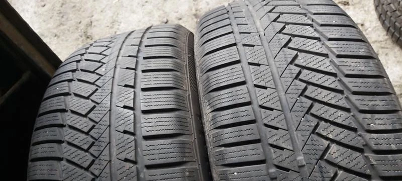 Гуми Зимни 255/55R18, снимка 2 - Гуми и джанти - 34707156