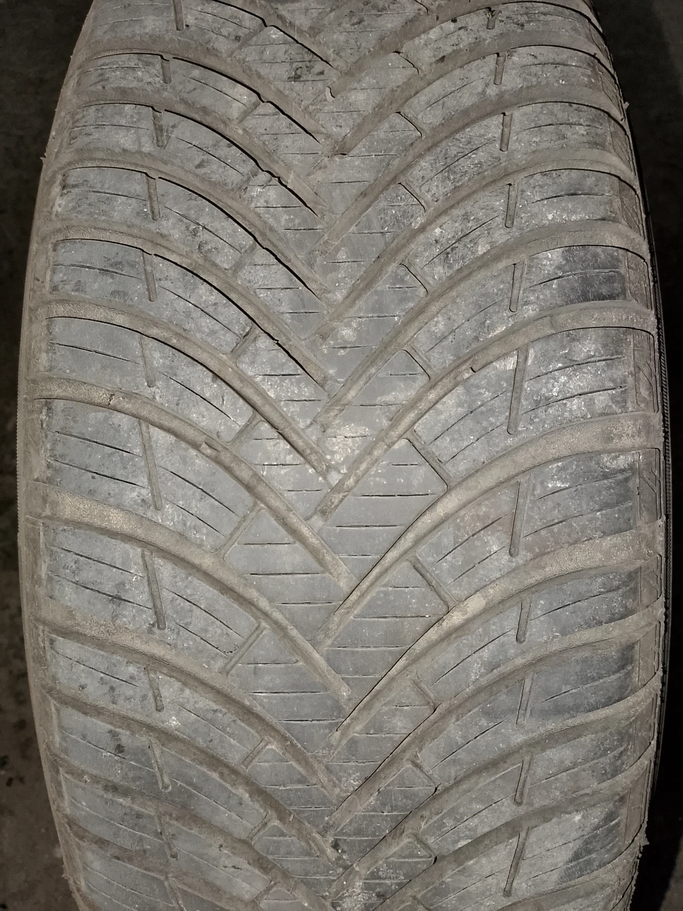  185/60R15 | Mobile.bg   1