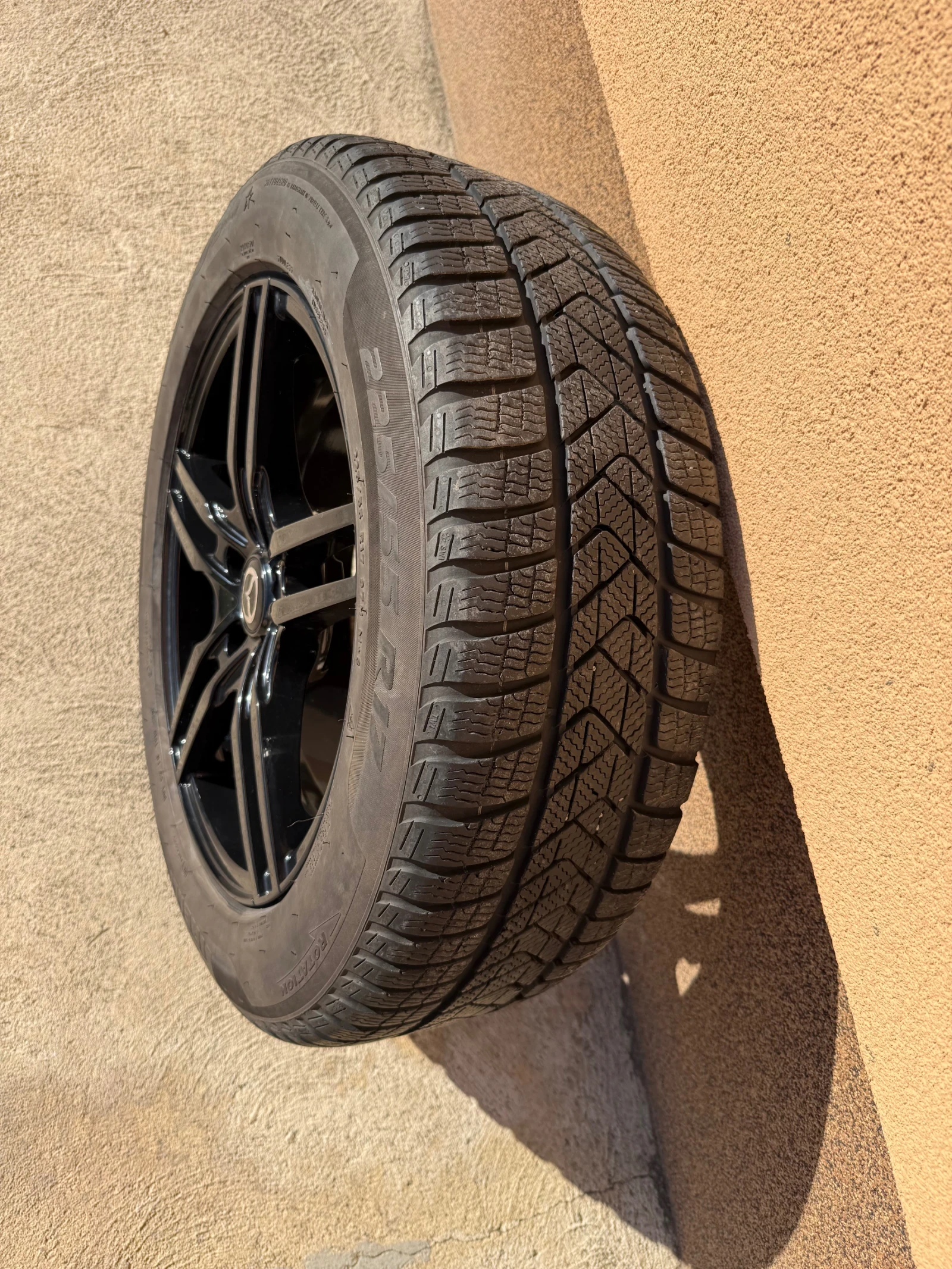Гуми с джанти Pirelli 225/55R17, снимка 4 - Гуми и джанти - 53639021