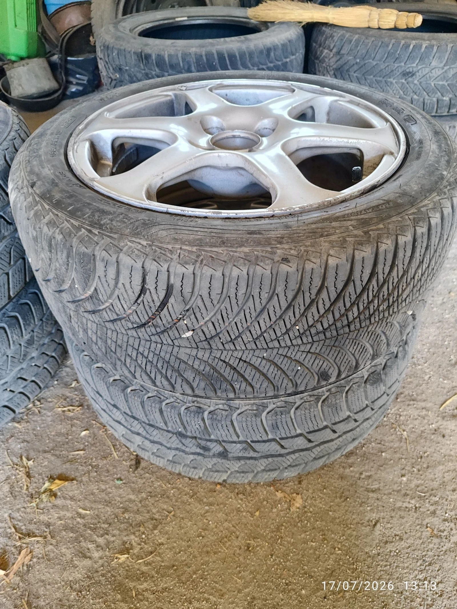 ������ �� ����� | Mobile.bg � ����������� 4