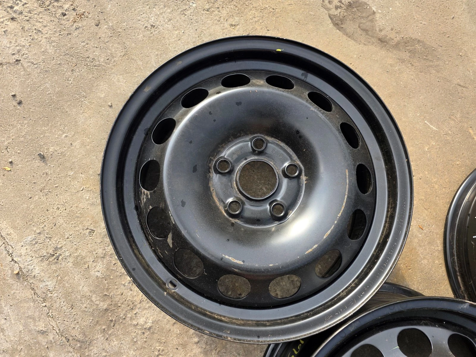 Джанти за Audi, снимка 4 - Гуми и джанти - 56732589