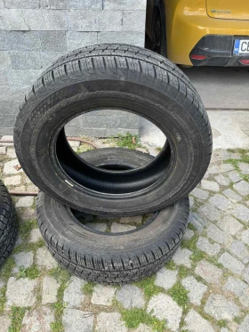 Гуми Летни 215/65R16, снимка 3 - Гуми и джанти - 49596207