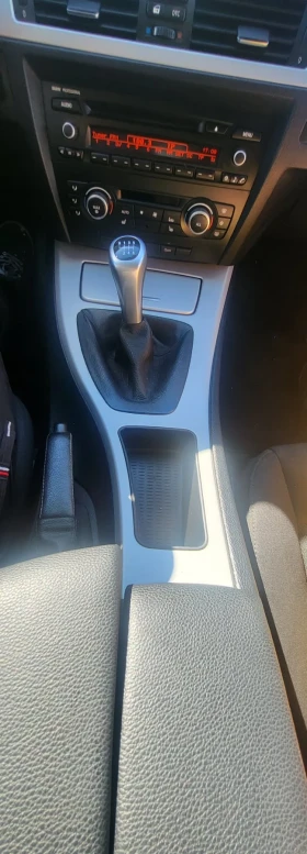 BMW 320, снимка 5