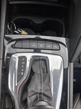 Opel Insignia Sports Tourer 2.0 170кс, снимка 11