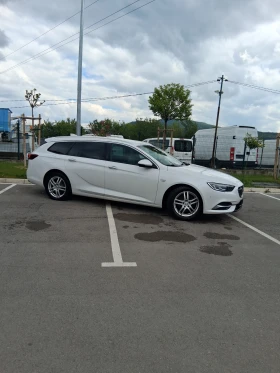 Opel Insignia Sports Tourer 2.0 170кс, снимка 2