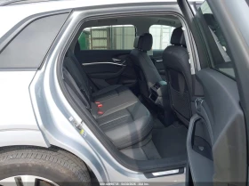 Audi E-Tron Premium Quattro, снимка 8