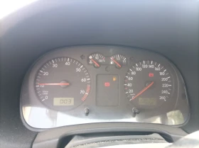 VW Golf 1.6 I, снимка 12
