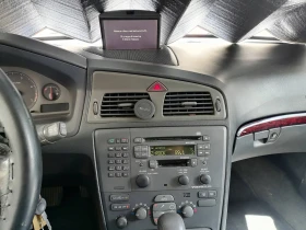 Volvo Xc70 2.4 D5, снимка 9