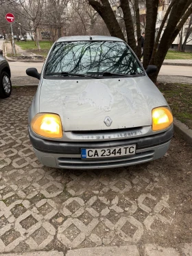 Renault Clio - 850 € / 1662.46 лв. - 62527439 6