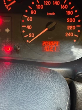 Renault Clio - 850 € / 1662.46 лв. - 62527439 14