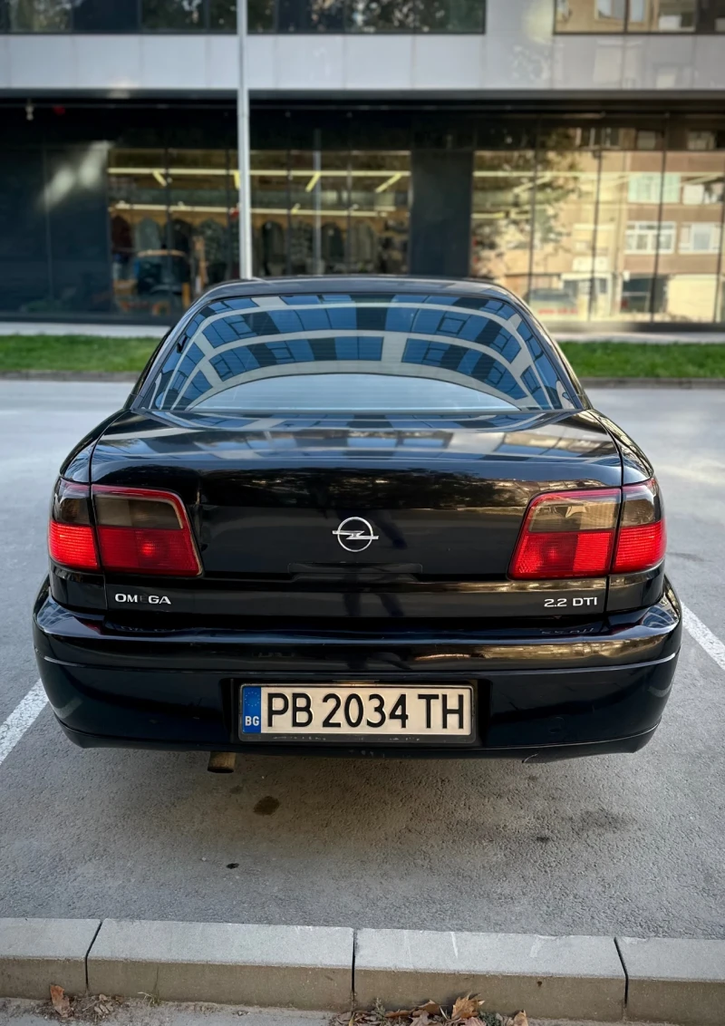 Opel Omega 2.2 DTi, снимка 3 - Автомобили и джипове - 47804149