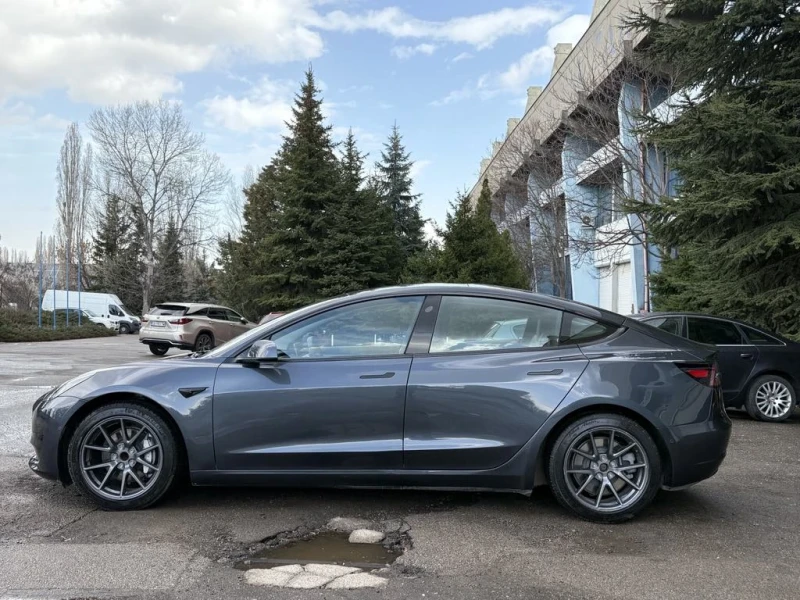 Tesla Model 3, снимка 8 - Автомобили и джипове - 49576422