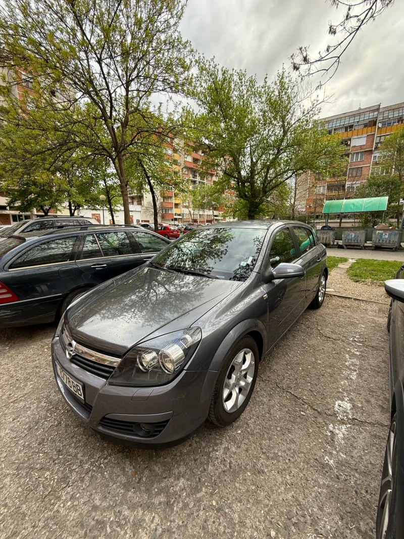 Opel Astra 1.7 CDTi Ecotec, снимка 4 - Автомобили и джипове - 52270252