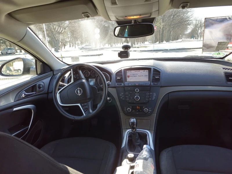Opel Insignia, снимка 8 - Автомобили и джипове - 52578863