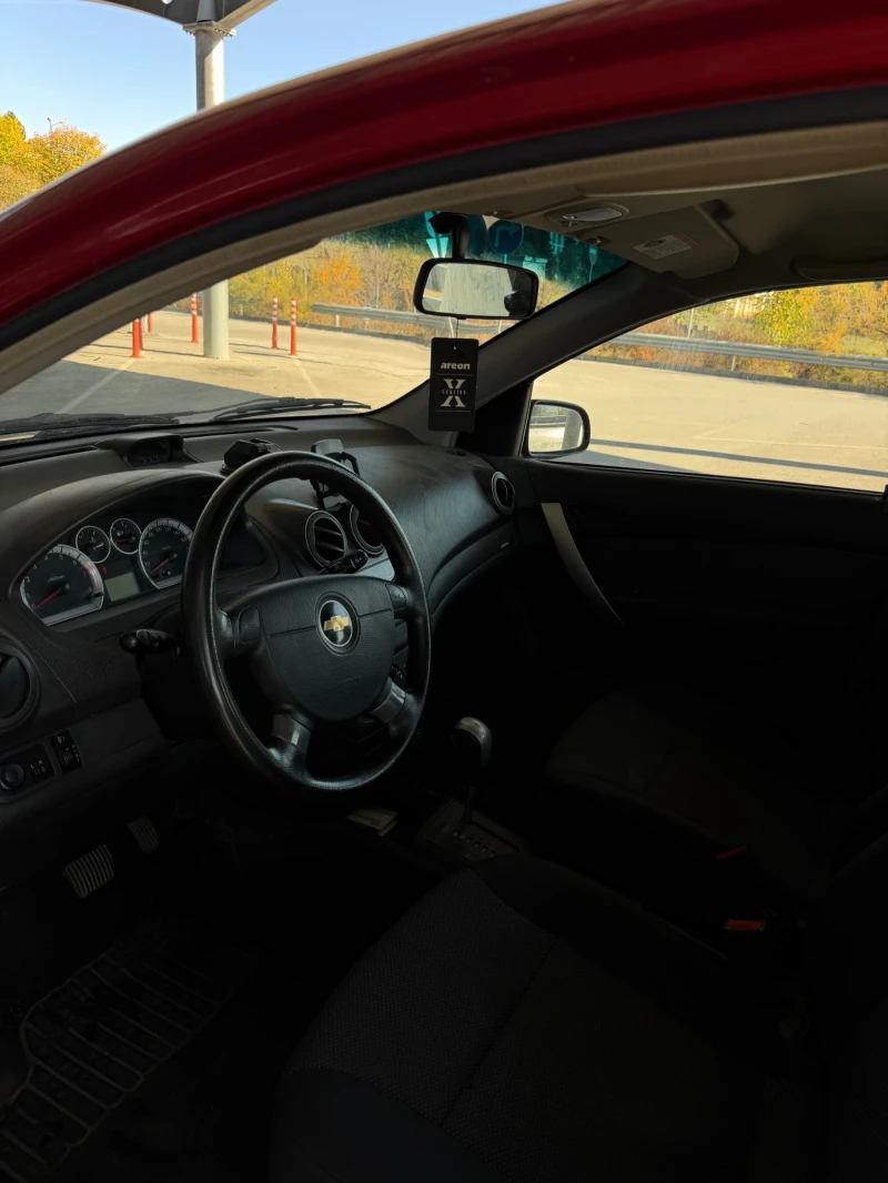 Chevrolet Aveo 1.4 LS, снимка 5 - Автомобили и джипове - 52155385