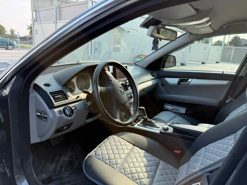 Mercedes-Benz C 200 KOMPRESSOR , снимка 8 - Автомобили и джипове - 52467970