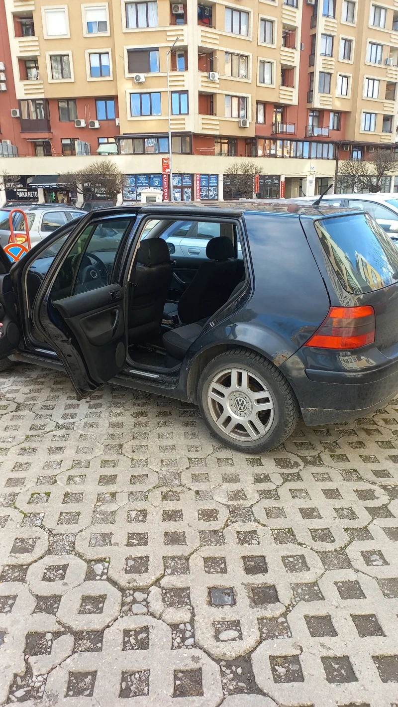 VW Golf, снимка 6 - Автомобили и джипове - 52502830