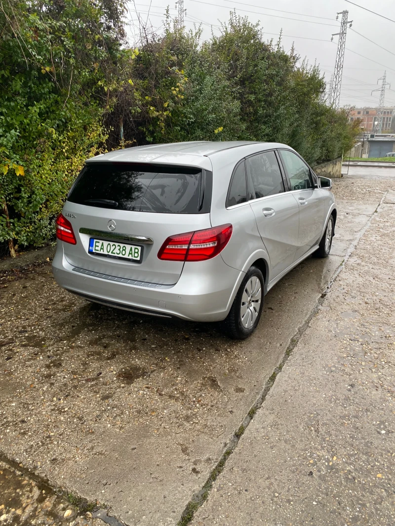 Mercedes-Benz B 250, снимка 4 - Автомобили и джипове - 52679538