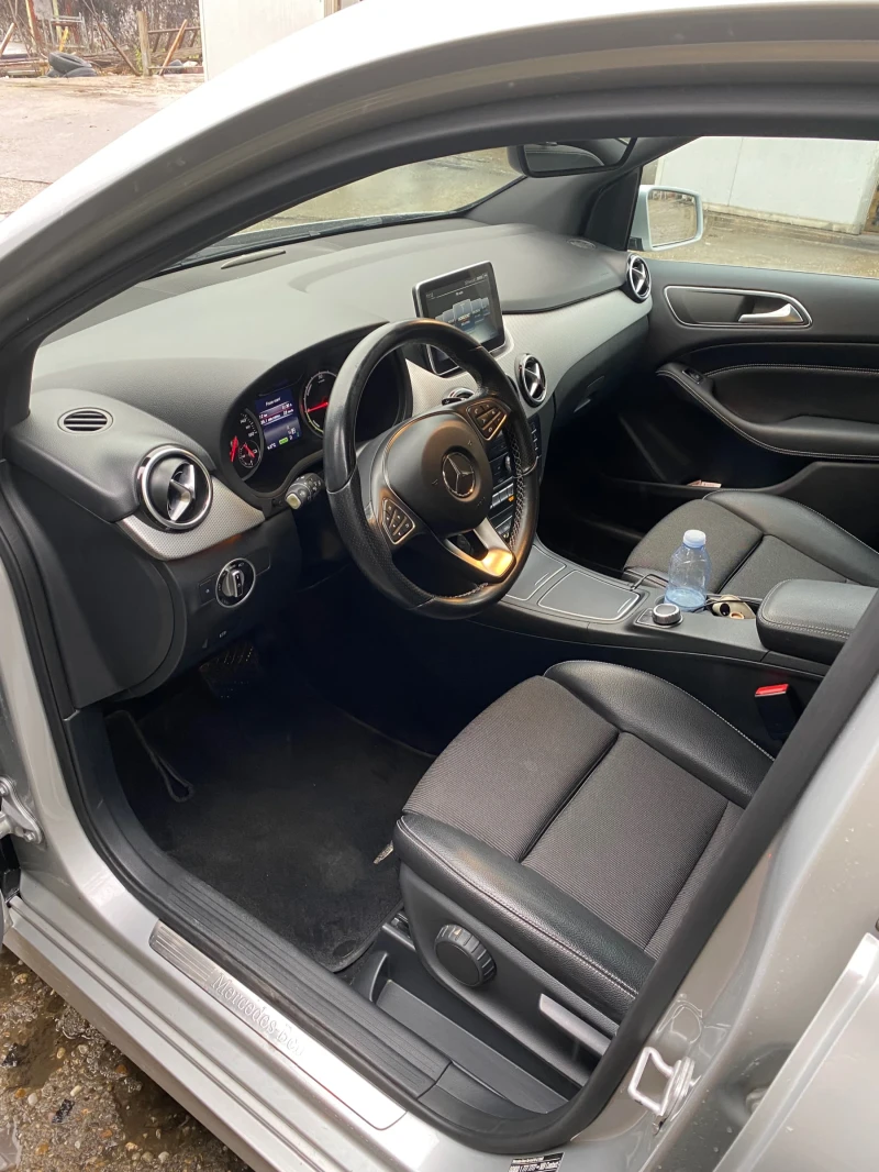 Mercedes-Benz B 250, снимка 10 - Автомобили и джипове - 52679538