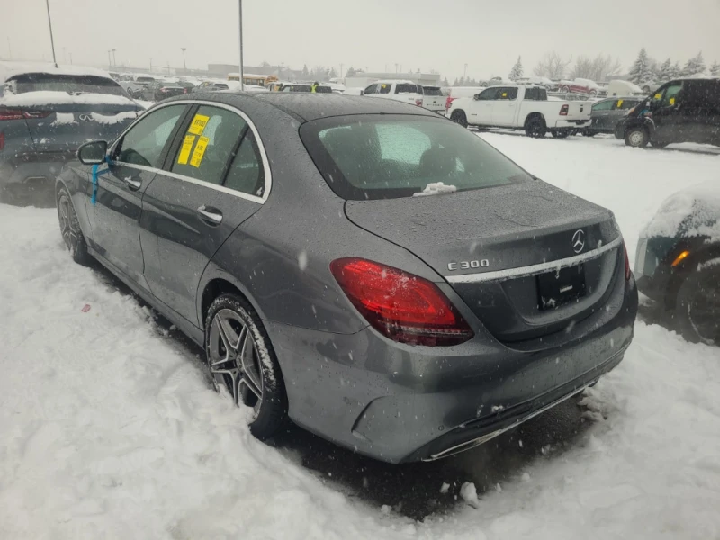 Mercedes-Benz C 300 CARFAX* АВТОФИНАНСИРАНЕ* БЕЗ ПЪРВОНАЧАЛНА ВНОСКА* , снимка 2 - Автомобили и джипове - 52772168