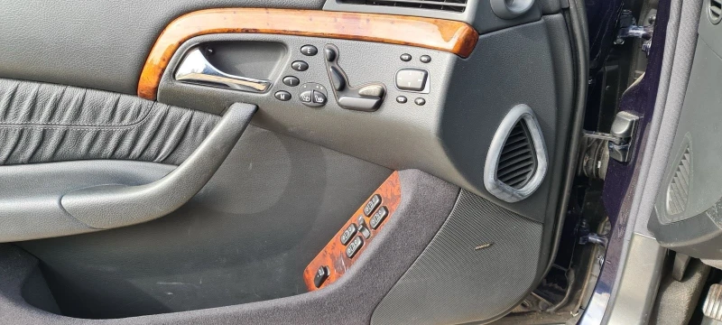 Mercedes-Benz S 320, снимка 6 - Автомобили и джипове - 53413611