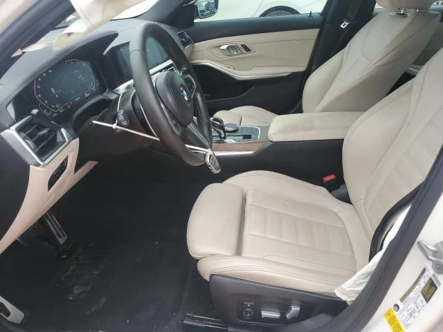 BMW 330 i 2.0 Turbo / RWD / Автоматик / M пакет / Нави. / - изображение 7