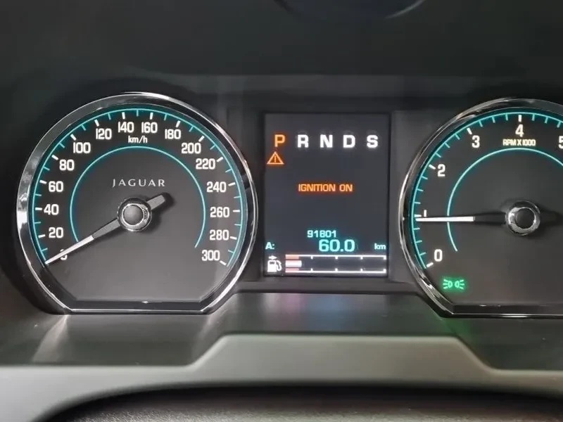 Jaguar Xf 2.0 Luxury X250, снимка 10 - Автомобили и джипове - 55749297