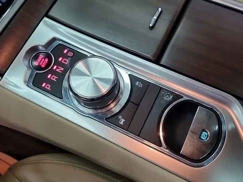 Jaguar Xf 2.0 Luxury X250, снимка 17 - Автомобили и джипове - 55749297