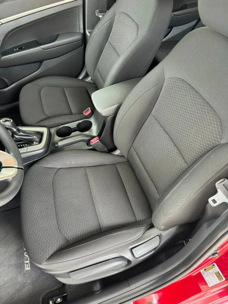 Hyundai Elantra, снимка 9 - Автомобили и джипове - 56632158