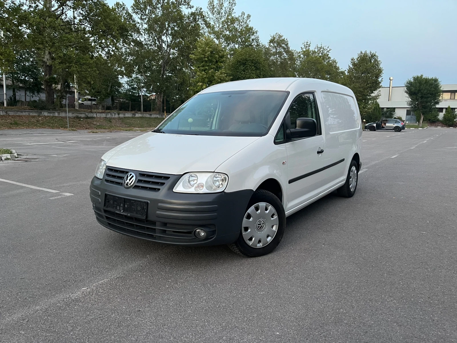 VW Caddy 1.9 TDI Maxi Hladilen, снимка 1