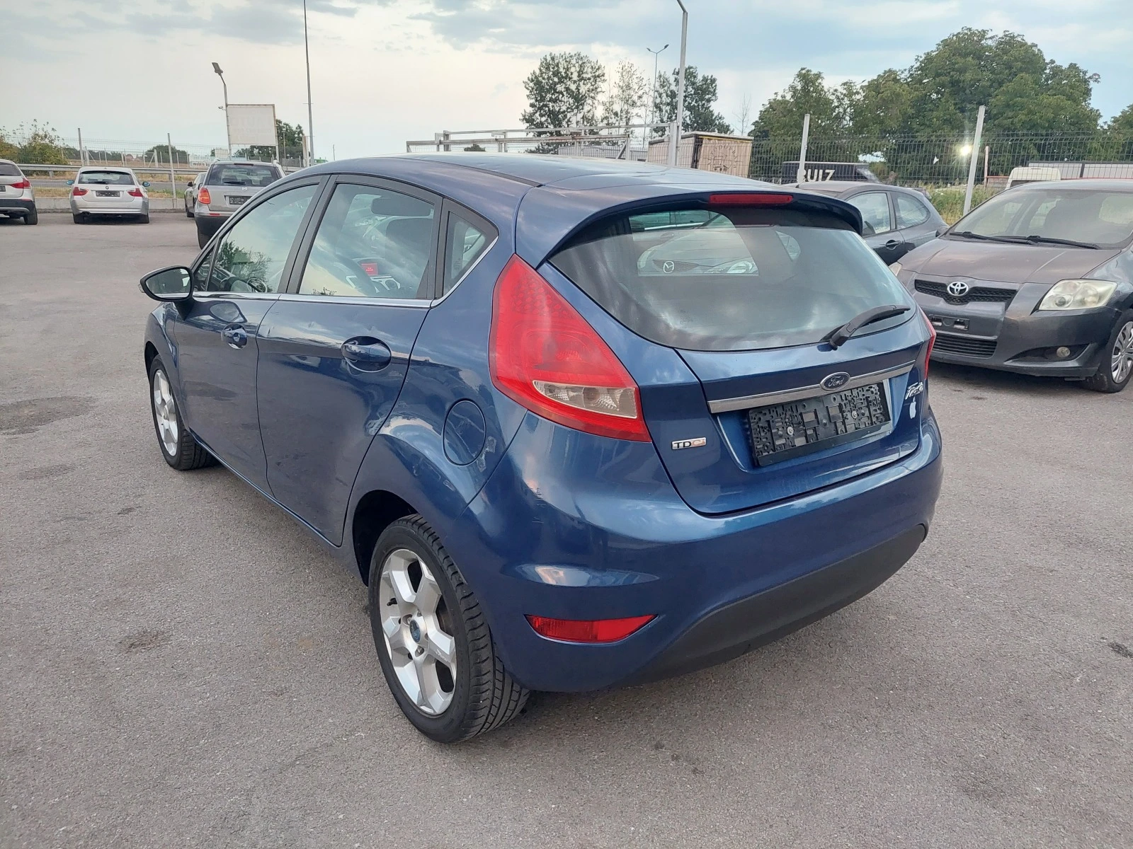 Ford Fiesta 1.4TDI КЛИМА - изображение 5