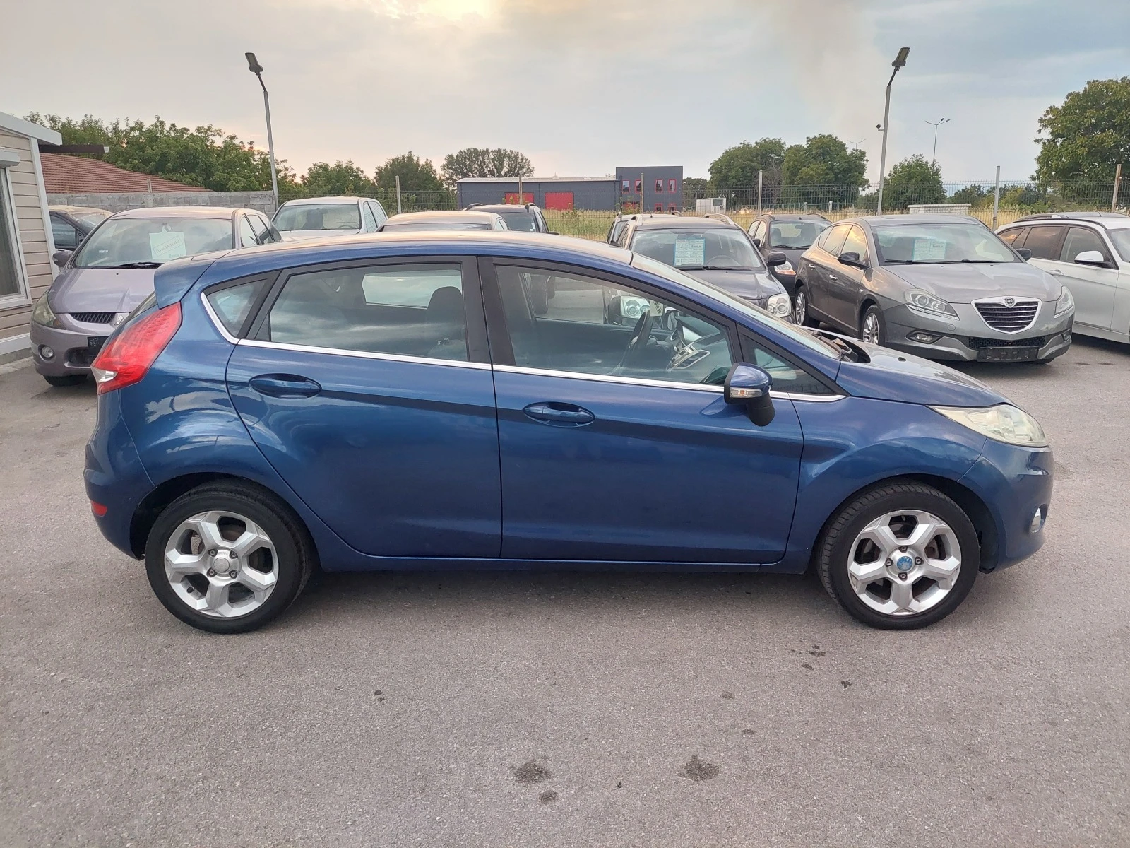 Ford Fiesta 1.4TDI КЛИМА - изображение 3