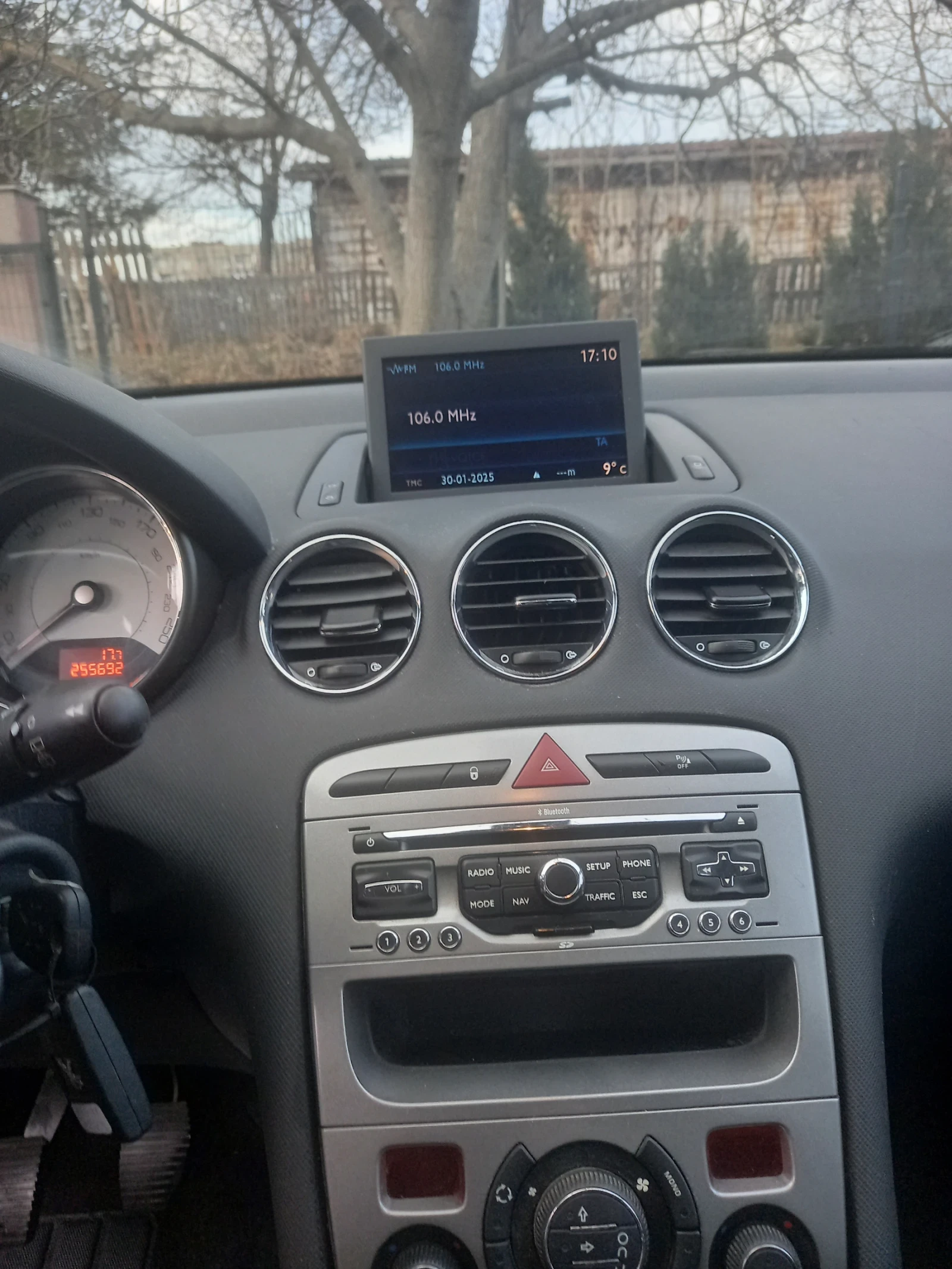 Peugeot 308   | Mobile.bg   11