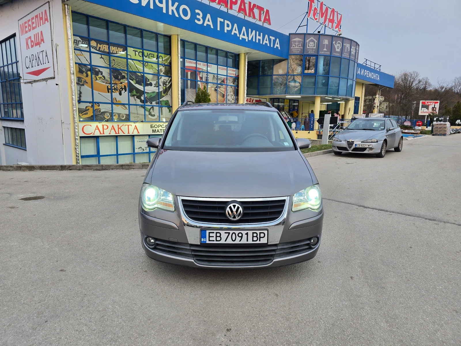 VW Touran 1.6i-ГАЗОВА УРЕДБА - изображение 7