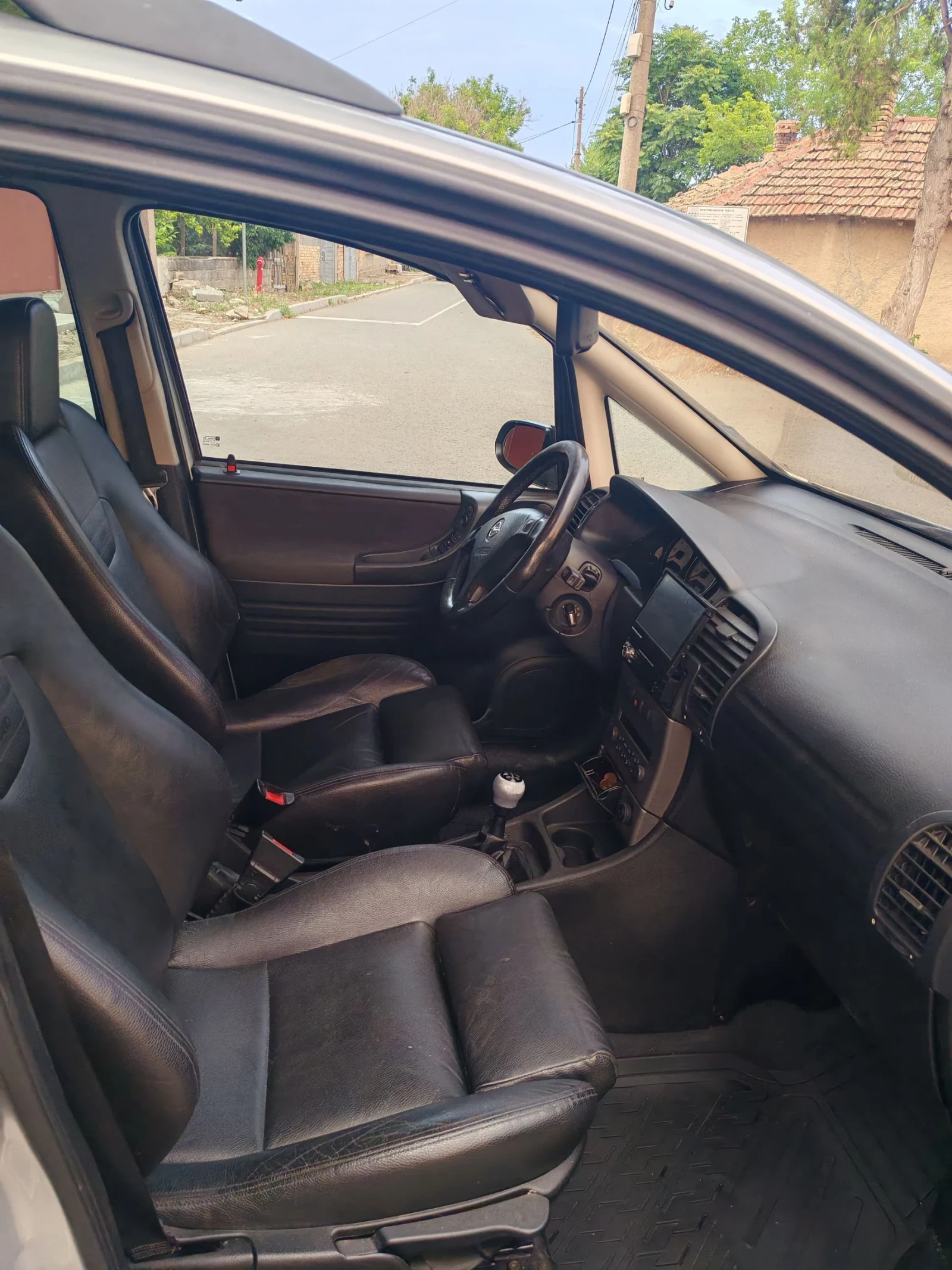 Opel Zafira  - изображение 7