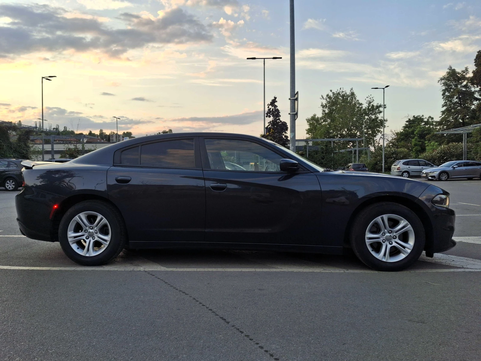 Dodge Charger Avtomat 8ZF, Pentastar, RWD - изображение 5