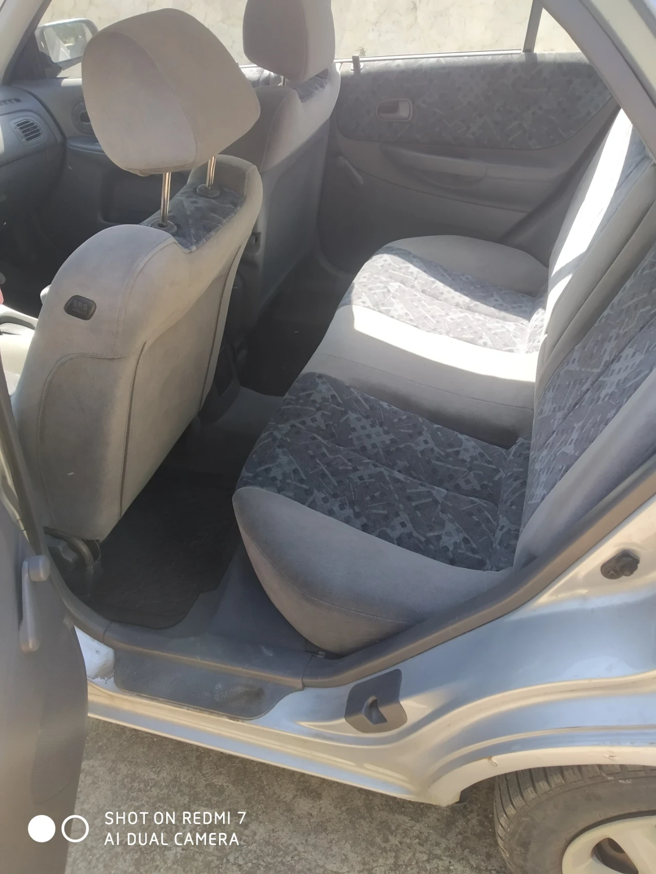 Mazda 323  - изображение 3