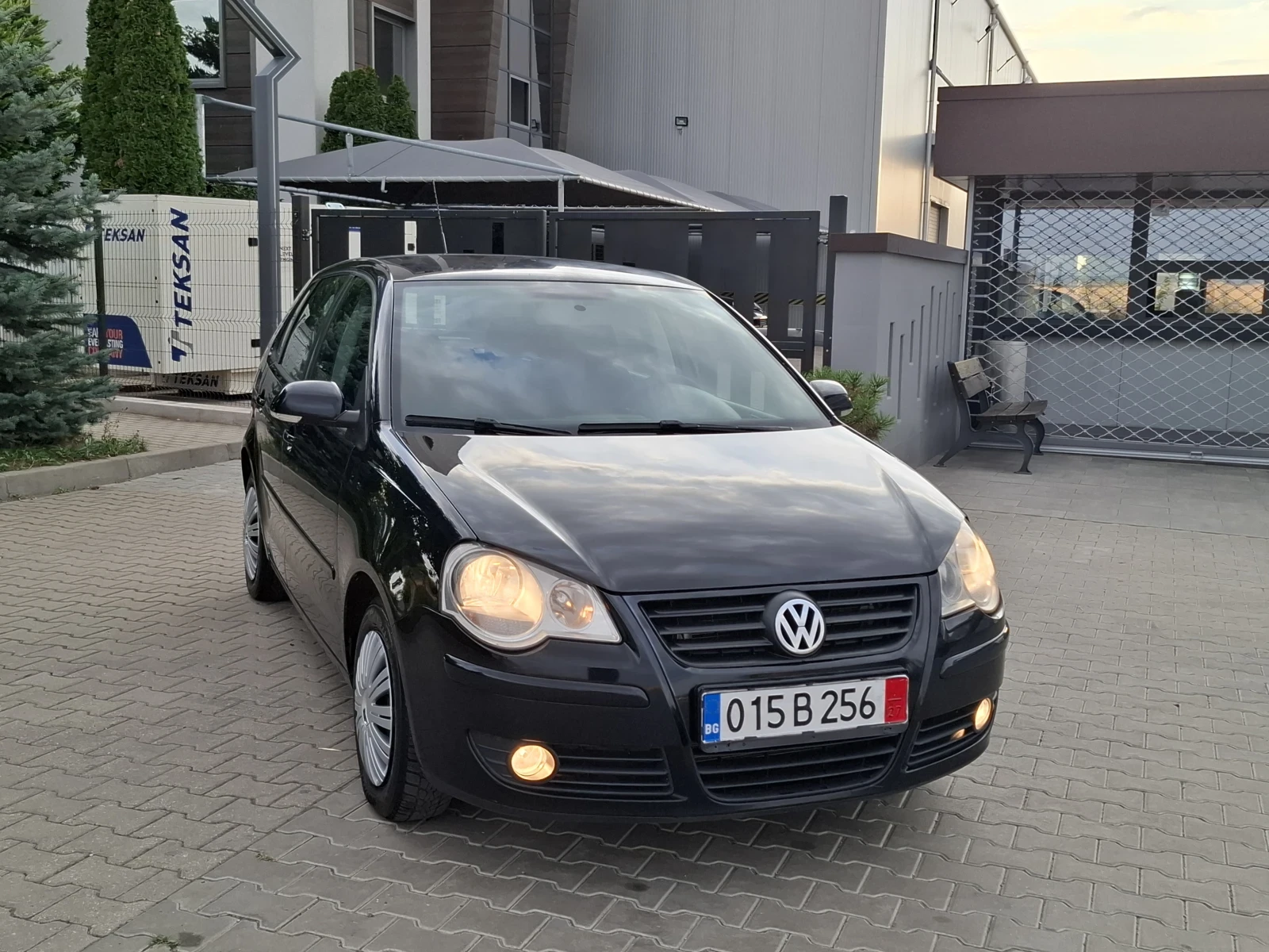 VW Polo 1.4i* (75кс)* * НОВ ВНОС* *  - изображение 10