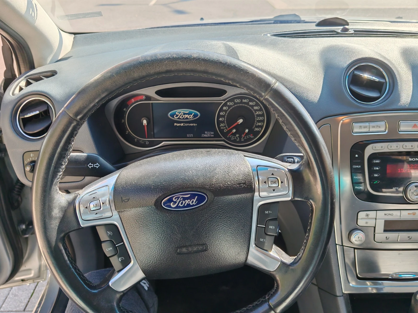 Ford Mondeo 2.0 TDCI - изображение 10