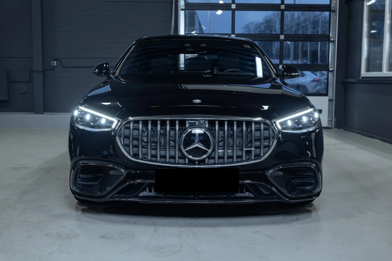 Mercedes-Benz S 63 AMG E-PERFORMANCE/CARBON/LONG/BURM 4D/PANO/TV/HEAD UP/ - изображение 2