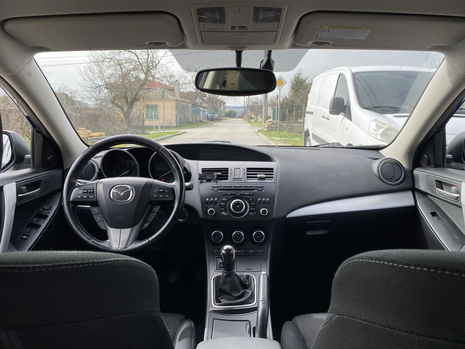 Mazda 3 2.0 DISI FACE - изображение 9