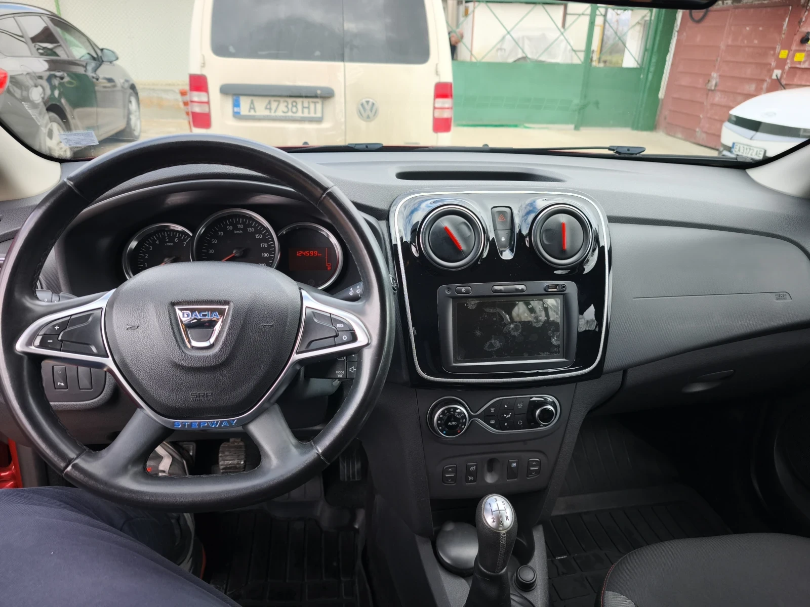 Dacia Sandero  - изображение 7