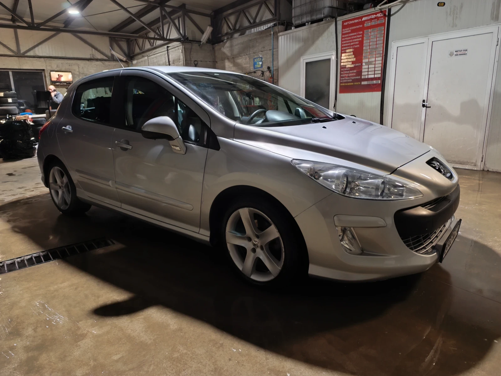 Peugeot 308 1.6 HDI, снимка 3 - Автомобили и джипове - 53818405