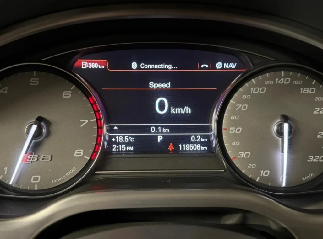 Audi S8 АВТОКРЕДИТ* ЦЕНА БЕЗ АНАЛОГ* , снимка 15 - Автомобили и джипове - 53864179