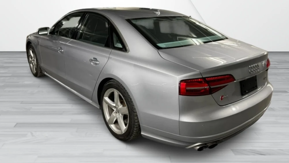 Audi S8 АВТОКРЕДИТ* ЦЕНА БЕЗ АНАЛОГ* , снимка 7 - Автомобили и джипове - 53864179